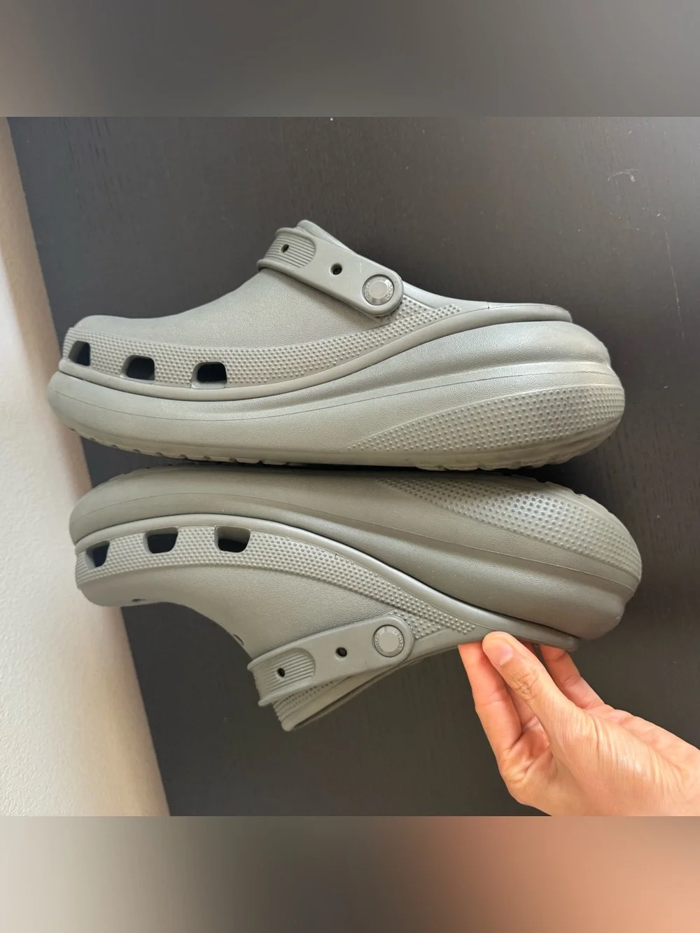 Crocs Men's Classic Crush Clog Platform Gray Size 11 Comfort